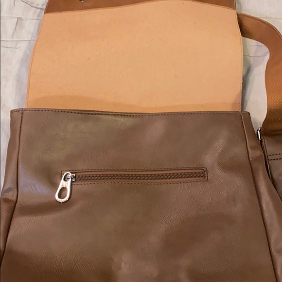 Leather backpack - Picture 2 of 3